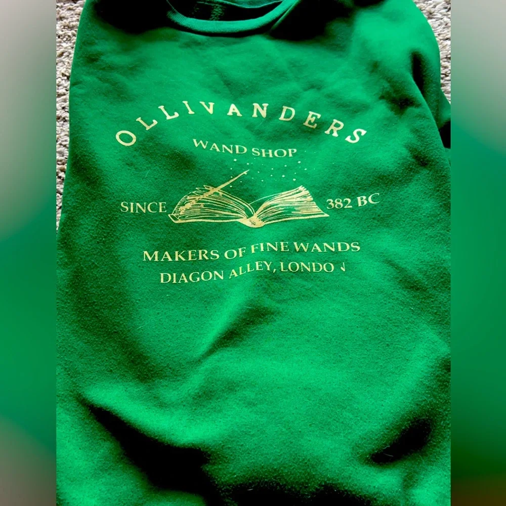 Sweatshirt - Picture 1 of 1